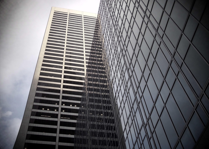 奥密克戎带来新挑战，中国外防输入压力下如何做好疫情防控？