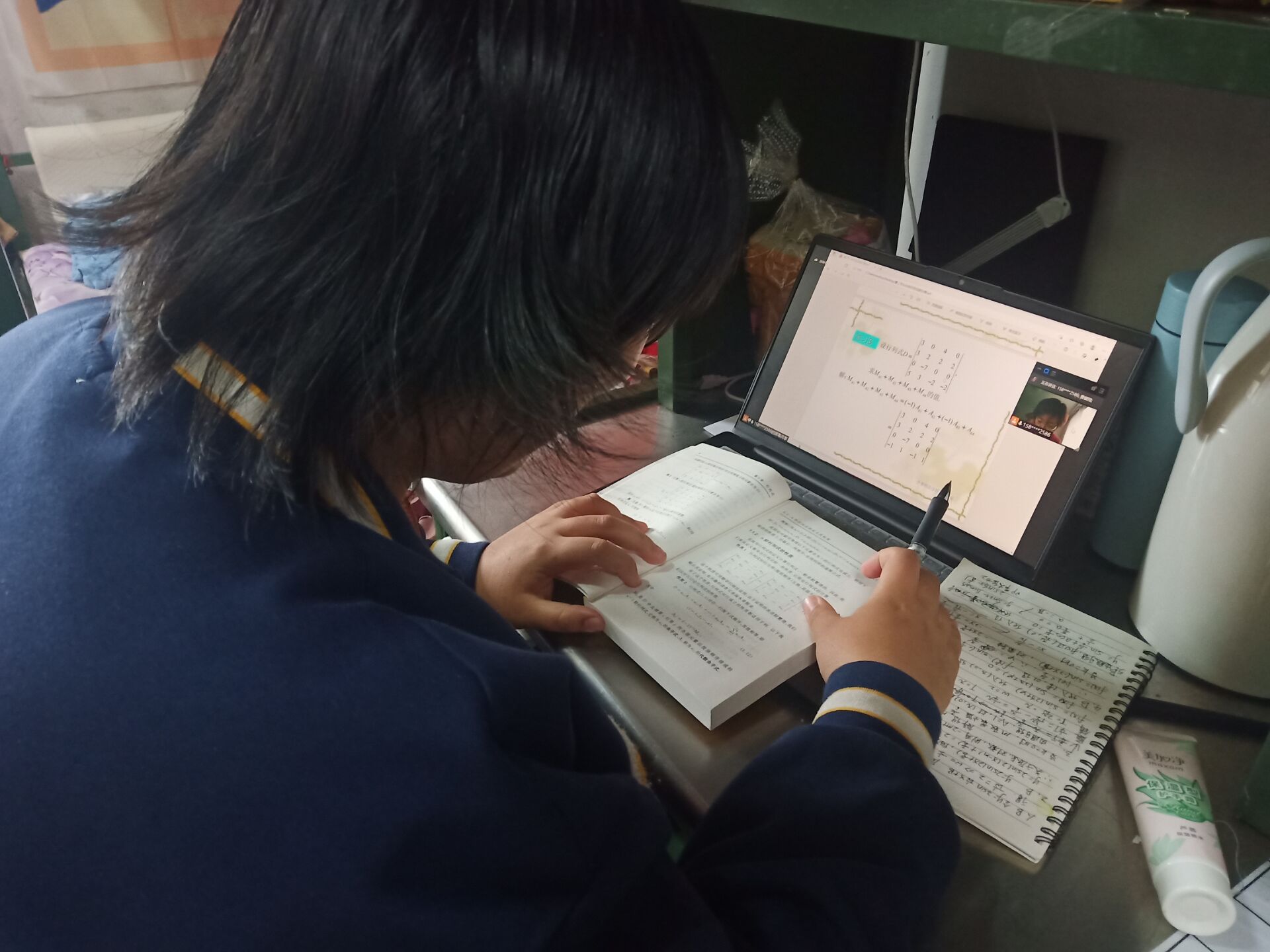 疫情下刚返校就被隔离,这些同学的隔离生活是这样的