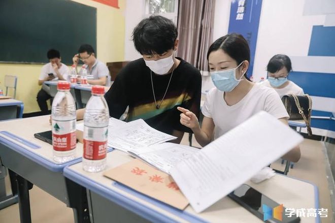 2025成都高考复读班权威榜单:小班教学模式TOP5机构解析