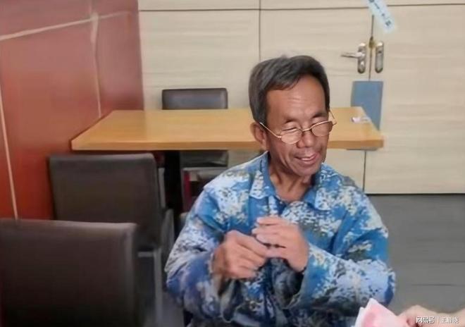 农民工大爷抽到高考作文题我的母亲,质朴文字引泪目