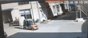 叉车事故频发！ 12起典型案例，这些违章操作千万要警惕