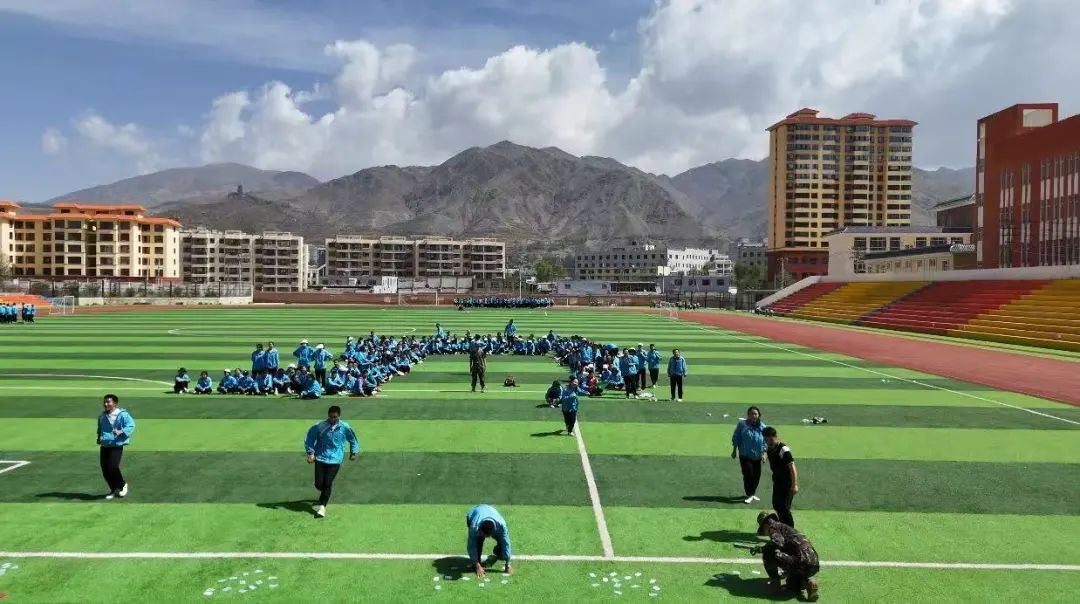 西宁团市委开展中高考减压心理辅导,助4000余考生从容应考