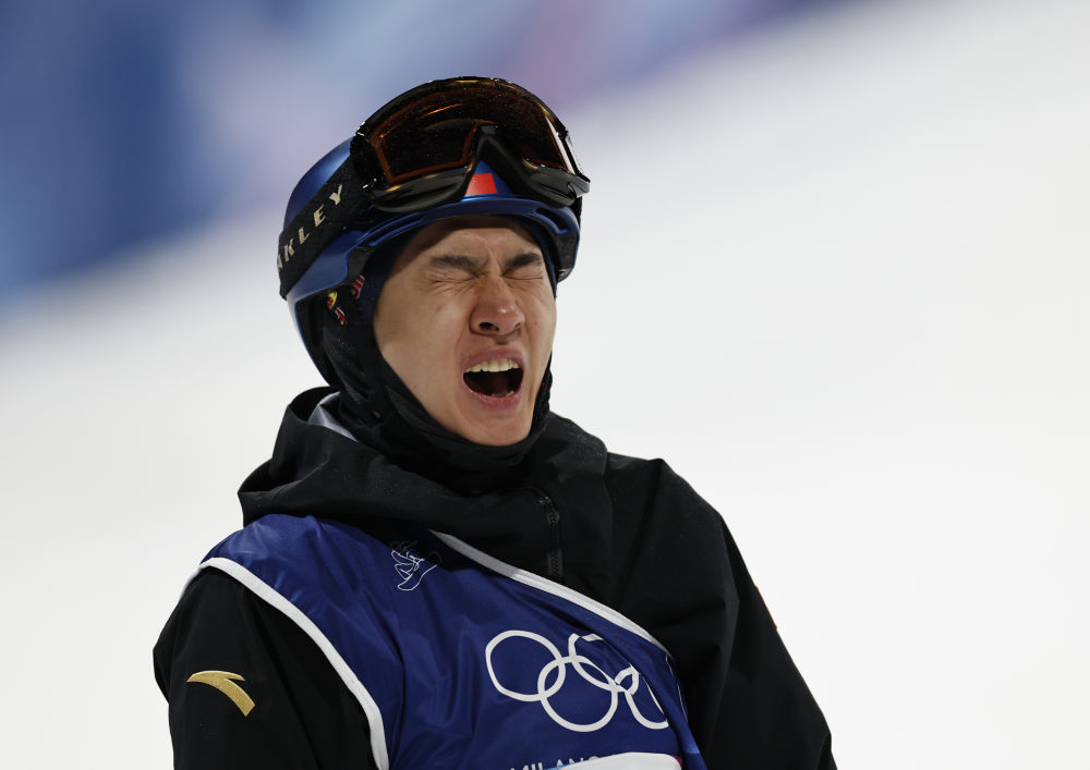 米兰冬奥会单板滑雪男子大跳台项目发展及苏翊鸣晋级情况