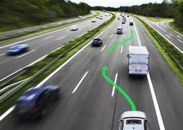 新手第一次上高速要注意啥?这些高速驾驶技巧请牢记