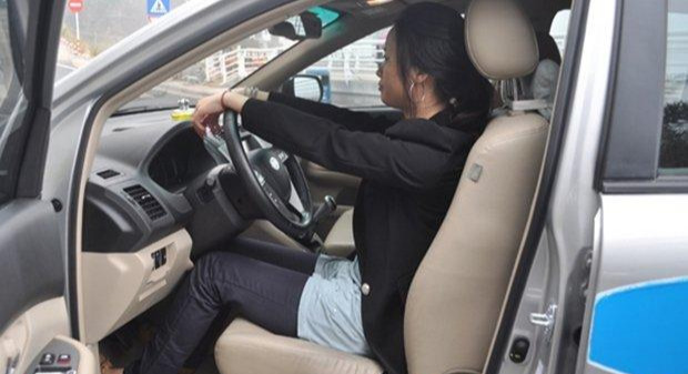 新手第一次上高速要注意啥?这些高速驾驶技巧请牢记