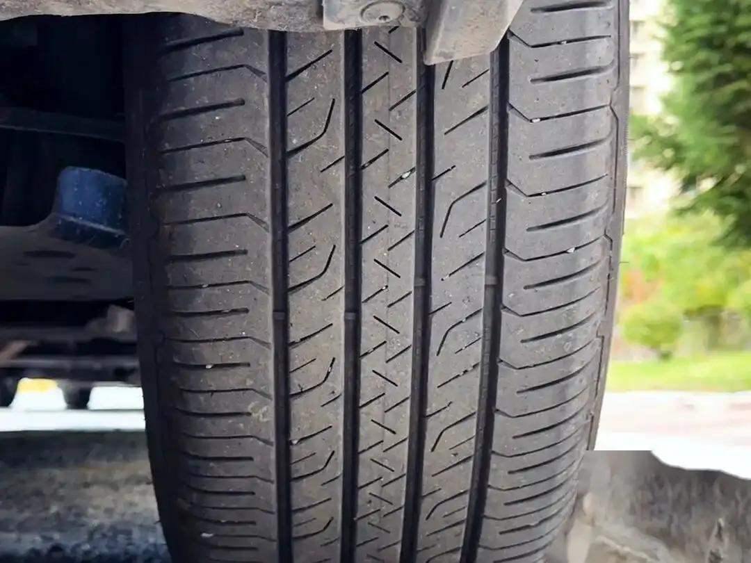 新手司机看过来!这些高速行驶安全指南请收好