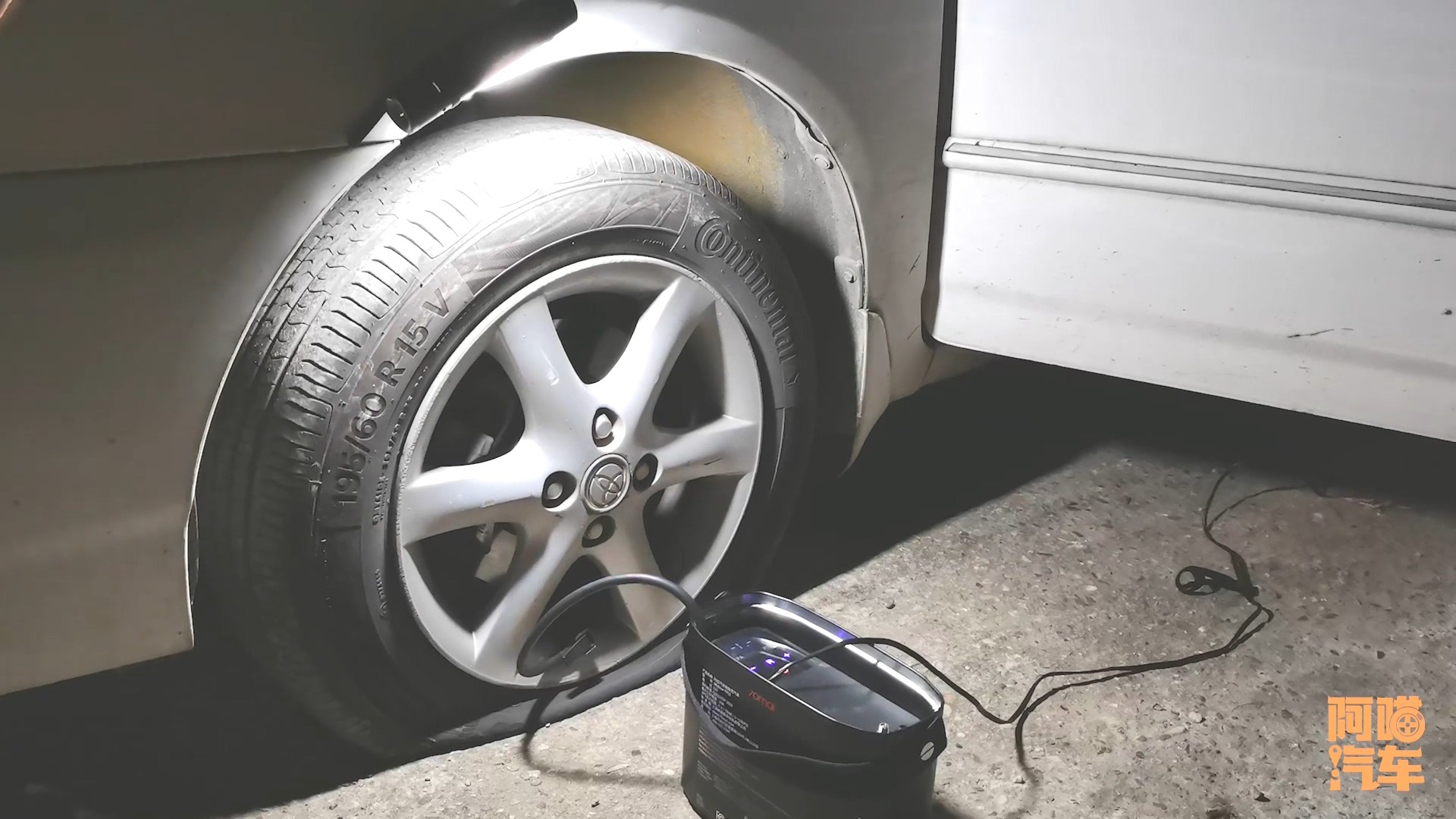 夜间一人开长途跑高速要注意啥?路线规划和胎况检查很重要