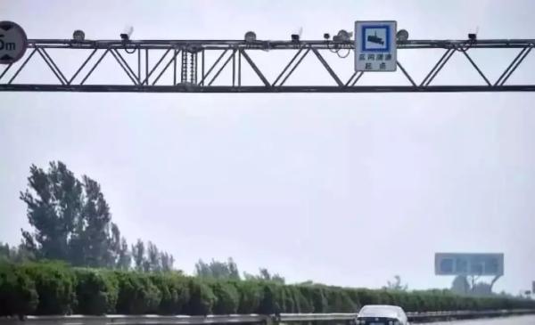 了解高速区间测速原理，避免超速被扣分罚款