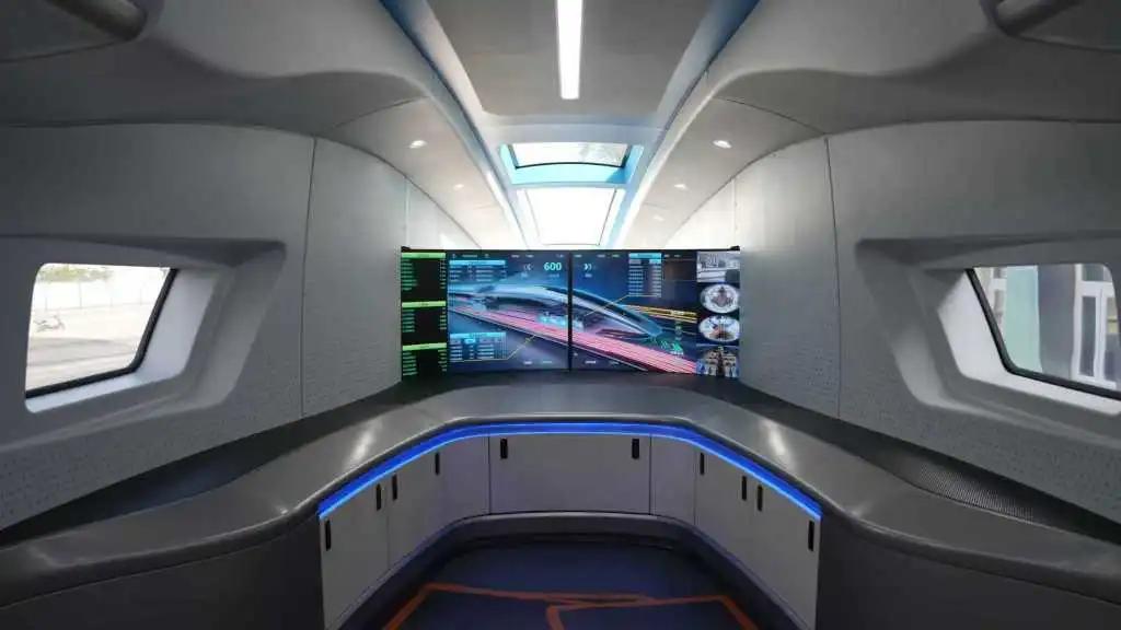 超导电动高速磁浮列车亮相,京沪行程有望大幅压缩