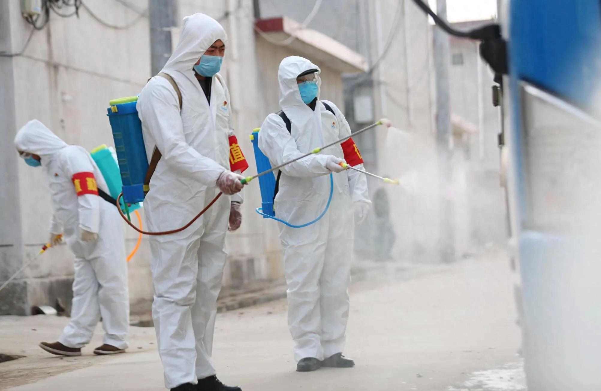 新冠疫情全球大流行，诊疗方案更新，命名统一助力抗疫